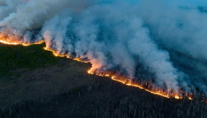 Canada Wildfires 2026: Hazardous Smoke Triggers Air Quality Alerts Across Northern US and Toronto
