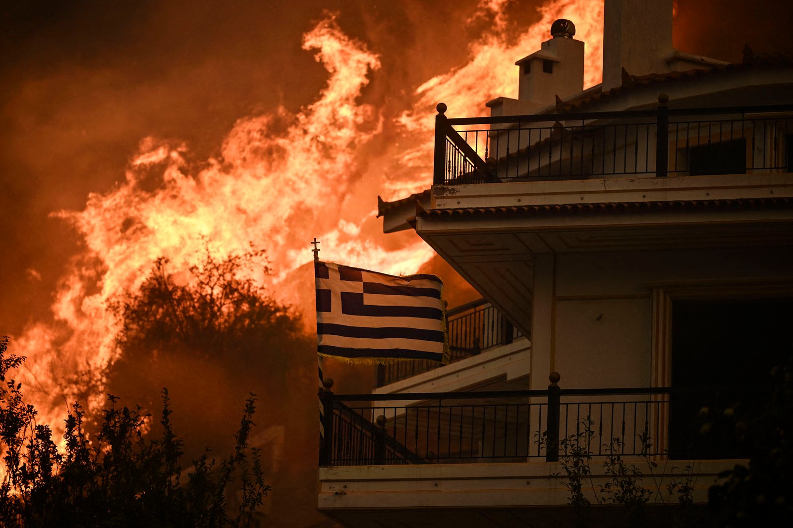 Greece Wildfires 2026: Death Toll Rises as Blazes Spread